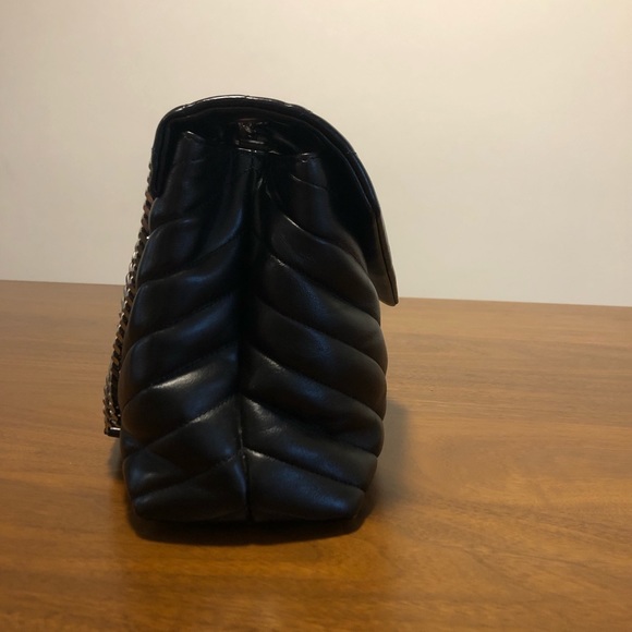 Saint Laurent YSL Loulou Silver Hardware Shoulder Bag MEDIUM Black Leather - Picture 14 of 16